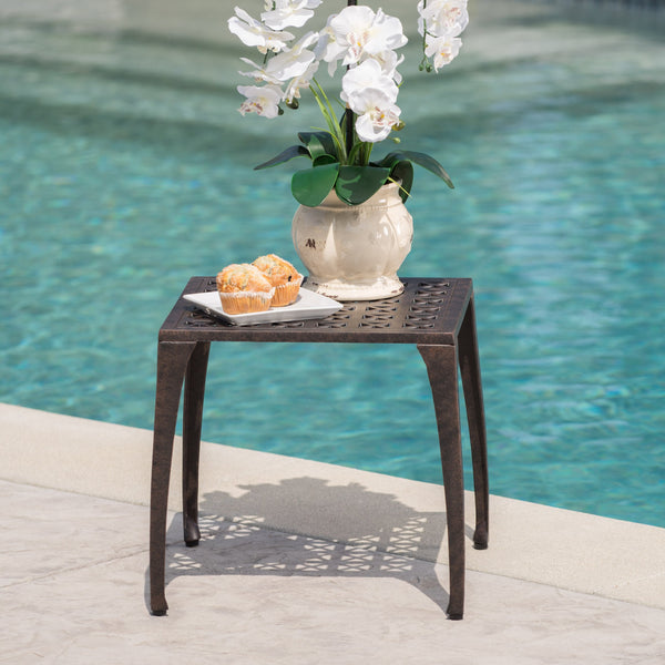 Outdoor 18-inch Bronze Finished Cast Aluminum Side Table - NH457103