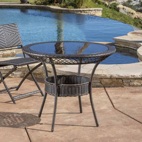 Outdoor Dining Tables