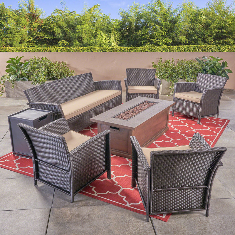 Outdoor 4-Seater Wicker Chat Set with Fire Pit - NH824503